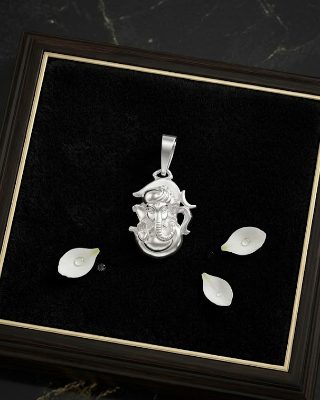 Pendant
